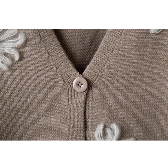 Women's Embroidered Cardigan Sweater Button V Neck XL - Picture 5 of 7